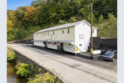 618 Pike Run Drive, California, PA 15427 - Photo 1