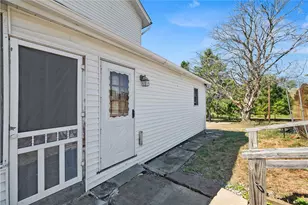 1276 Willowbrook Rd, Rostraver, PA 15012 - Photo 24