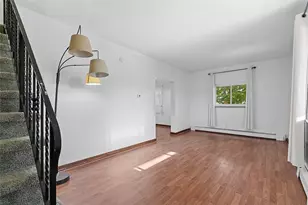 404 1/2 Franklin Ave, Vandergrift, PA 15690 - Photo 4