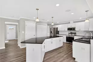 100 Foxhound Dr, Jefferson Hills, PA 15236 - Photo 6