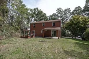 102 Huntingdon Dr, Pittsburgh, PA 15235 - Photo 40