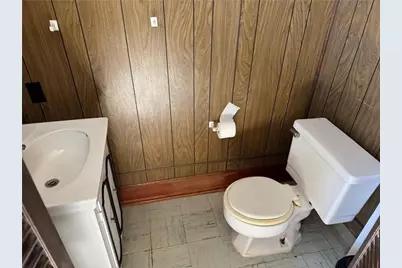 2251 Montgomery Road, Pittsburgh, PA 15143 - Photo 28