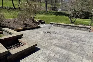 2251 Montgomery Rd, Pittsburgh, PA 15143 - Photo 36