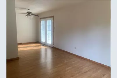 700 Hiland Ave, Coraopolis, PA 15108 - Photo 4