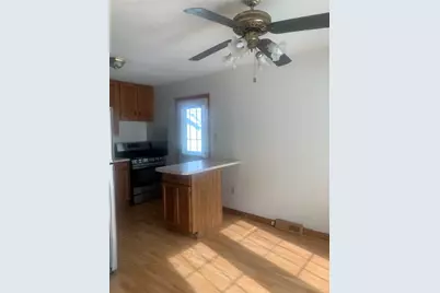 700 Hiland Ave, Coraopolis, PA 15108 - Photo 6