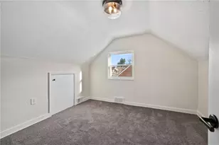 3593 Middleboro Rd, Pittsburgh, PA 15234 - Photo 10
