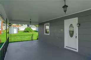 412 Orchard Ave, Ellwood City, PA 16117 - Photo 4