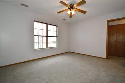 1465 Greenbriar Ct, South Park, PA 15129 - Photo 18