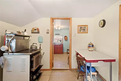 154 Findley St, New Beaver Boro, PA 15553 - Photo 12