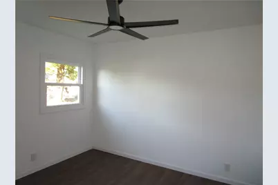 411 Emerson Ave., Farrell, PA 16121 - Photo 24