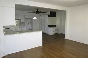 411 Emerson Ave, Farrell, PA 16121 - Photo 12