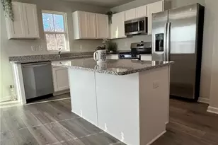 214 Smith Ln, Chippewa Township, PA 15010 - Photo 12