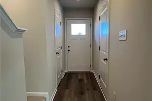 214 Smith Ln, Chippewa Township, PA 15010 - Photo 8