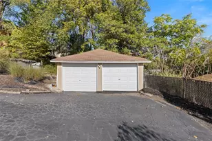 4 Pioneer Ave, Ross Twp, PA 15229 - Photo 4