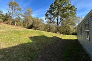 468 Webster Rd, Pittsburgh, PA 15068 - Photo 24