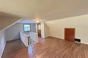 468 Webster Rd, Pittsburgh, PA 15068 - Photo 16