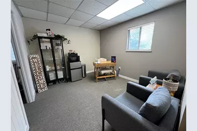 1004 Brodhead Rd, Moon-Crescent Township, PA 15108 - Photo 1