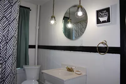 604 W 4th Ave, Derry Boro, PA 15627 - Photo 12