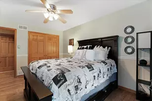 136 Heldon Dr, Moon/Crescent Twp, PA 15108 - Photo 30
