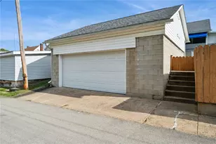 2009 Highland Ave, South Greensburg Boro, PA 15601 - Photo 4