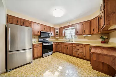 2009 Highland Ave, South Greensburg Boro, PA 15601 - Photo 10