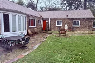 1730 Graham Blvd, Pittsburgh, PA 15235 - Photo 1