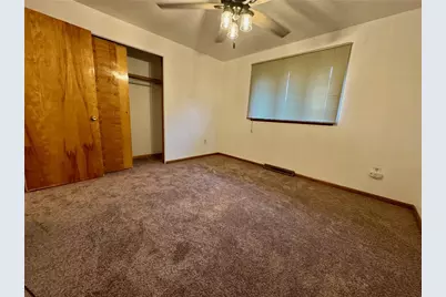 134-136 James St, Springdale Boro, PA 15144 - Photo 10