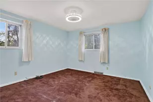 131 Castle Dr, Pittsburgh, PA 15235 - Photo 14