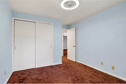 131 Castle Dr, Pittsburgh, PA 15235 - Photo 12