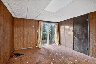 131 Castle Dr, Pittsburgh, PA 15235 - Photo 26