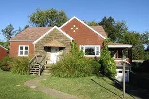 328 Commonwealth Ave, West Mifflin, PA 15122 - Photo 1