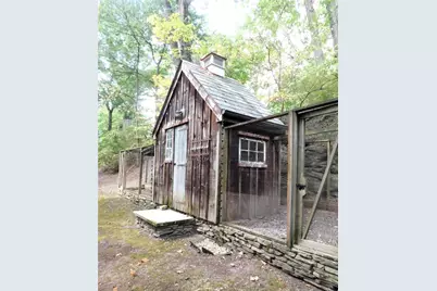 700 W Waldheim Road, Pittsburgh, PA 15215 - Photo 44