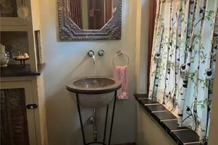 700 W Waldheim Rd, Pittsburgh, PA 15215 - Photo 12