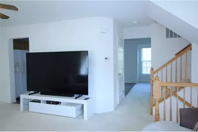 1305 Michael Drive, Pittsburgh, PA 15227 - Photo 6