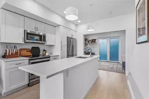 5454 Black St, Pittsburgh, PA 15206 - Photo 12