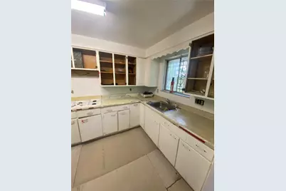 2525 Webster Ave, Pittsburgh, PA 15219 - Photo 8