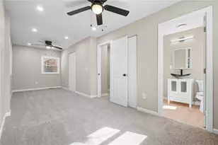 1014 Glencoe Ave, Green Tree, PA 15220 - Photo 14