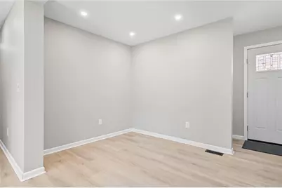 1014 Glencoe Avenue, Green Tree, PA 15220 - Photo 12