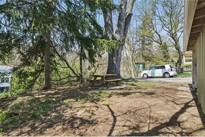 1014 Glencoe Avenue, Green Tree, PA 15220 - Photo 28