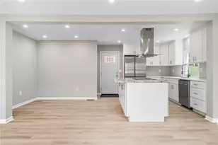 1014 Glencoe Ave, Green Tree, PA 15220 - Photo 8