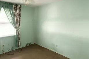 200 Cypress Hill Dr, Pittsburgh, PA 15235 - Photo 12