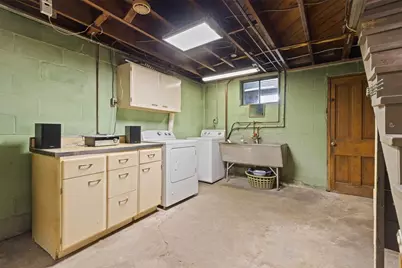 527 Orchard St, Carnegie, PA 15106 - Photo 22