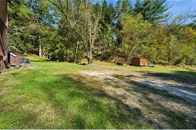 824 Magnus Ln, North Huntingdon, PA 15642 - Photo 32