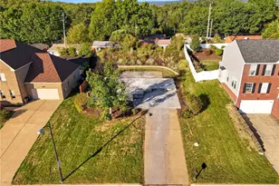 4540 Marina Dr, Pittsburgh, PA 15120 - Photo 1