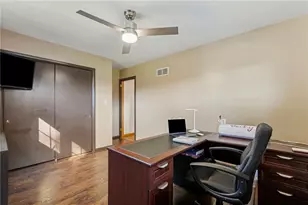 570 S 7th St, Sharpsville, PA 16150 - Photo 20