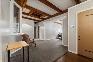 570 S 7th St, Sharpsville, PA 16150 - Photo 22