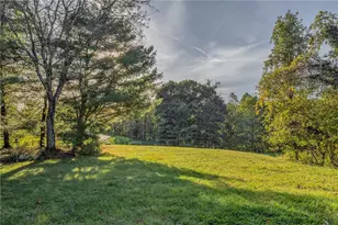 5010 Prides Ct, Murrysville, PA 15668 - Photo 4