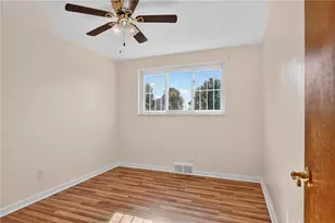 1209 Varner Rd, Pittsburgh, PA 15227 - Photo 22