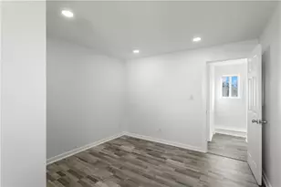 5622 Moore Ave, Pittsburgh, PA 15147 - Photo 22