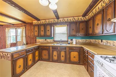 82 E Kerr St, Uniontown, PA 15401 - Photo 10